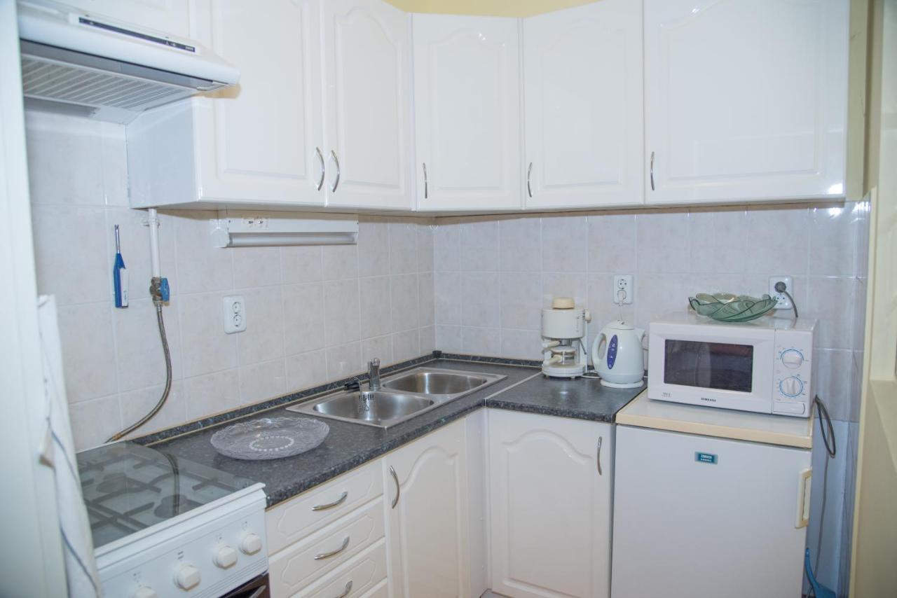 Centrum 2 Apartmanok Хевиз Экстерьер фото
